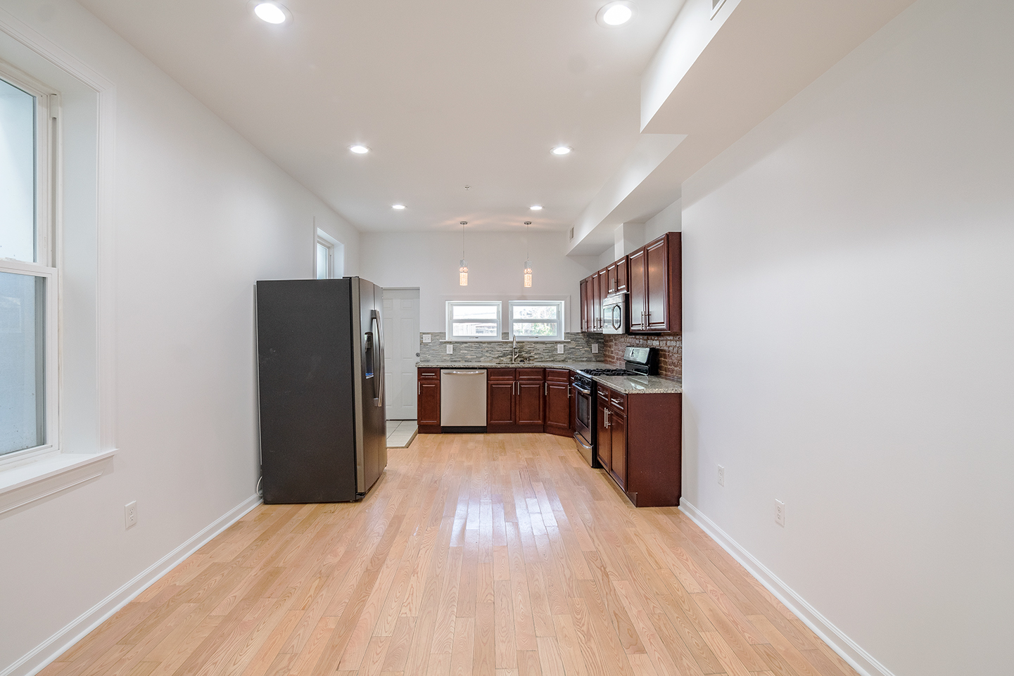 Property Photo For 1241 S 15th St, Lower Unit