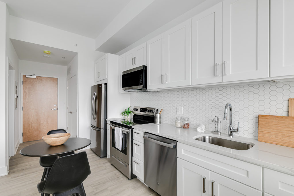 Property Photo For 2201 Washington Ave, Unit 206