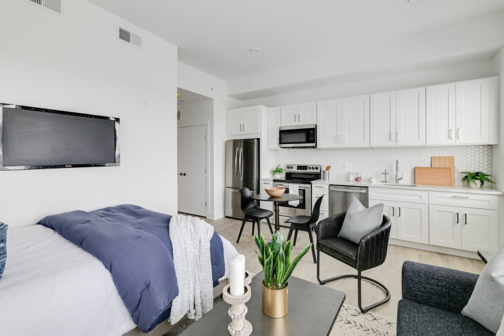 Property Photo For 2201 Washington Ave, Unit 206