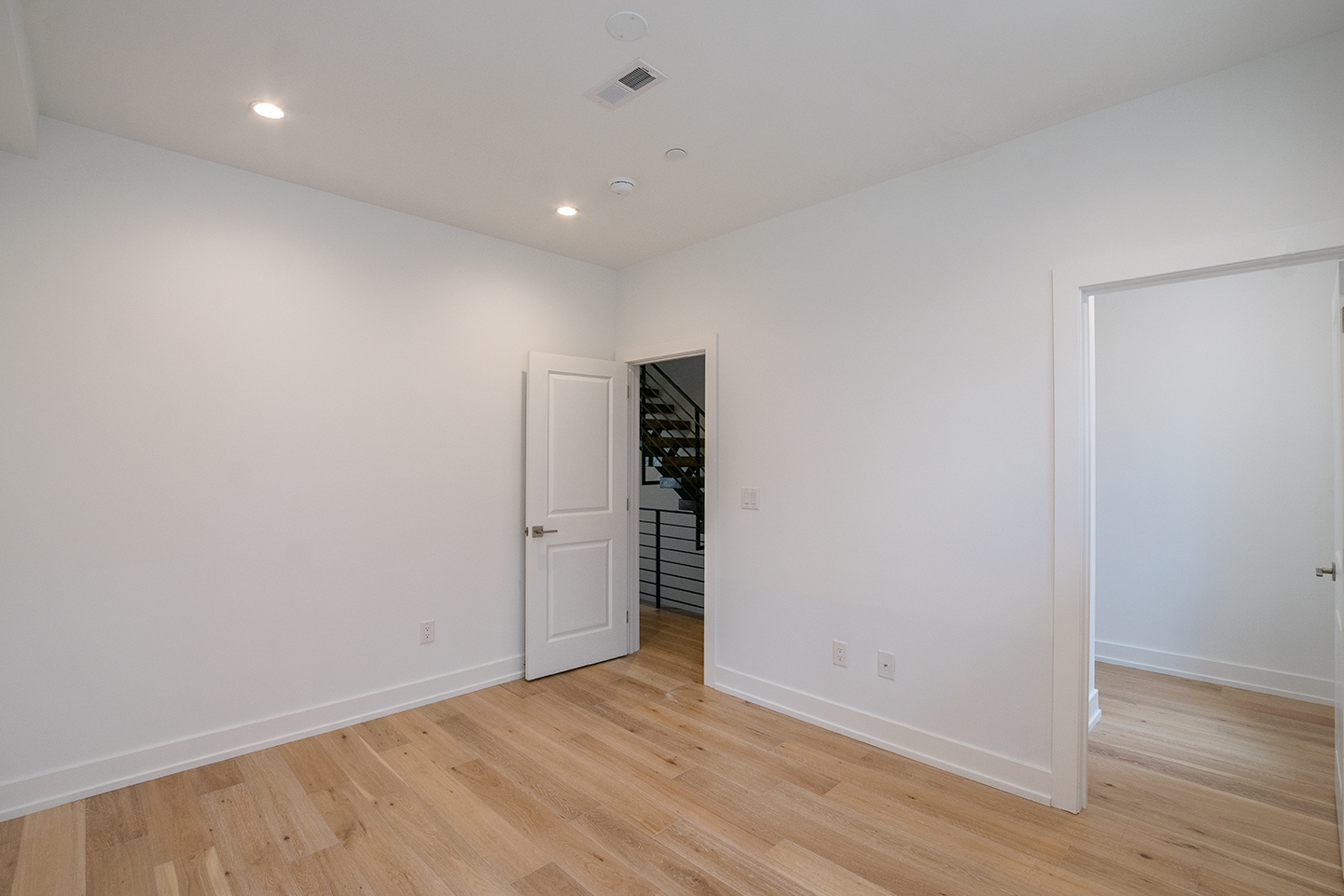 Property Photo For 119 Greenwich St, Unit 3